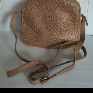Kenneth Cole Crossbody